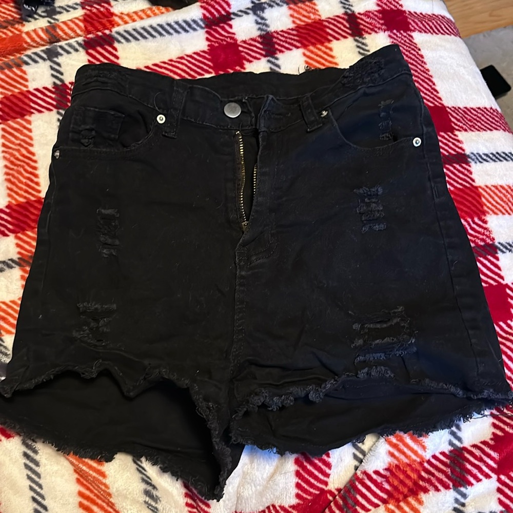 Black ripped high rise shorts
